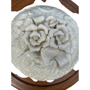 Round Shaped Flowering Rose Porcelain Trinket Box Porcelain Capodimonte Style